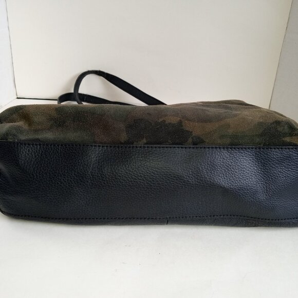 Sanctuary Camouflage Tote Bag - Picture 12 of 16